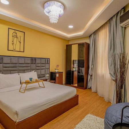 Cairo Capital Plaza Hotel Bagian luar foto