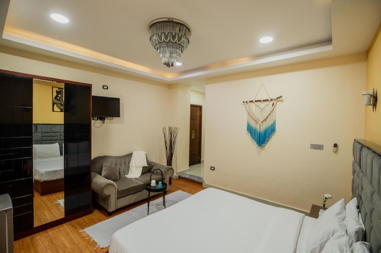 Cairo Capital Plaza Hotel Bagian luar foto