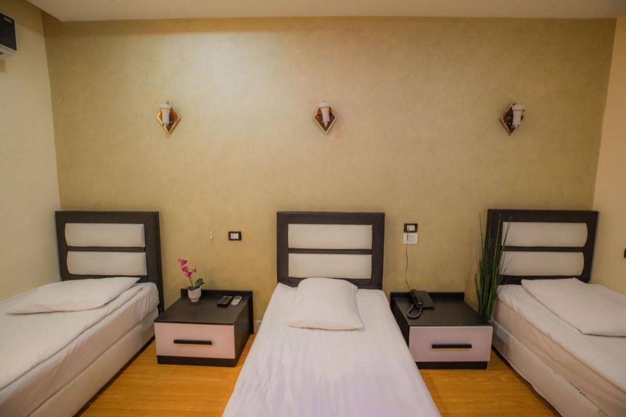 Cairo Capital Plaza Hotel Bagian luar foto