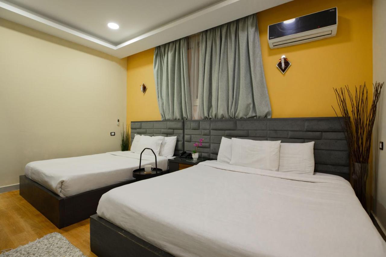 Cairo Capital Plaza Hotel Bagian luar foto