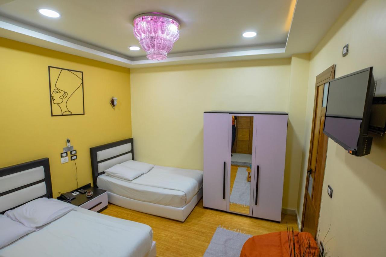 Cairo Capital Plaza Hotel Bagian luar foto