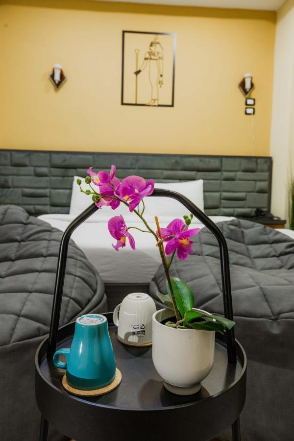 Cairo Capital Plaza Hotel Bagian luar foto