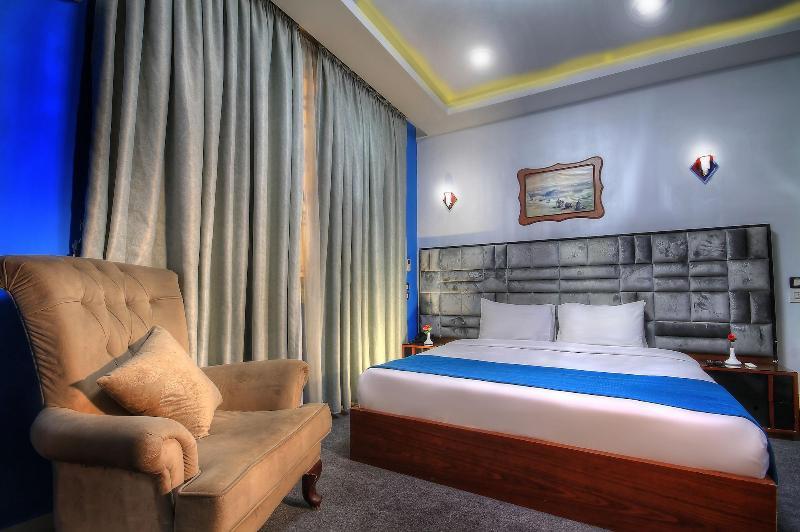 Cairo Capital Plaza Hotel Bagian luar foto
