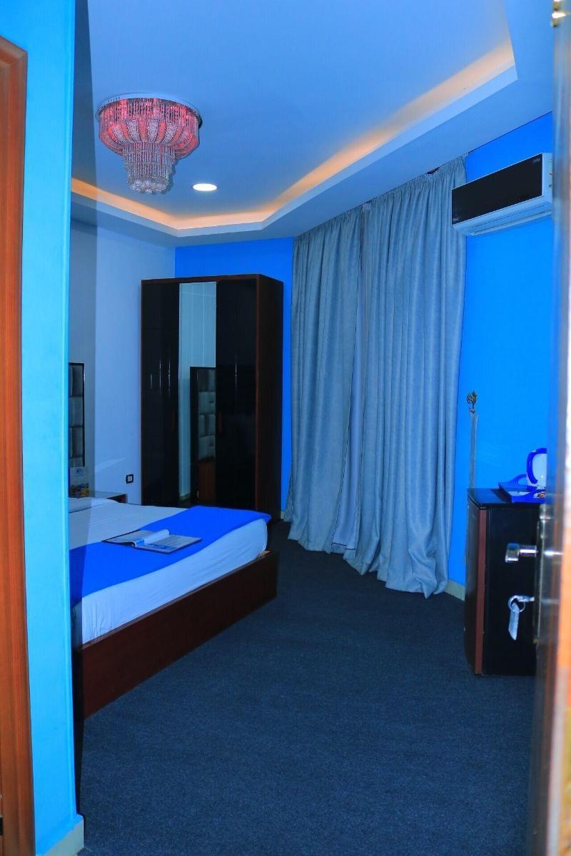 Cairo Capital Plaza Hotel Bagian luar foto